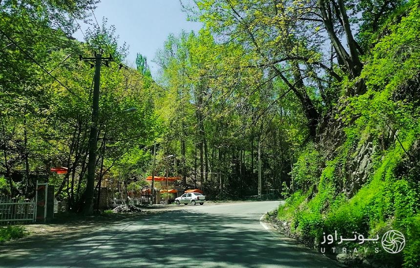 Zoshk and Abardeh Road
